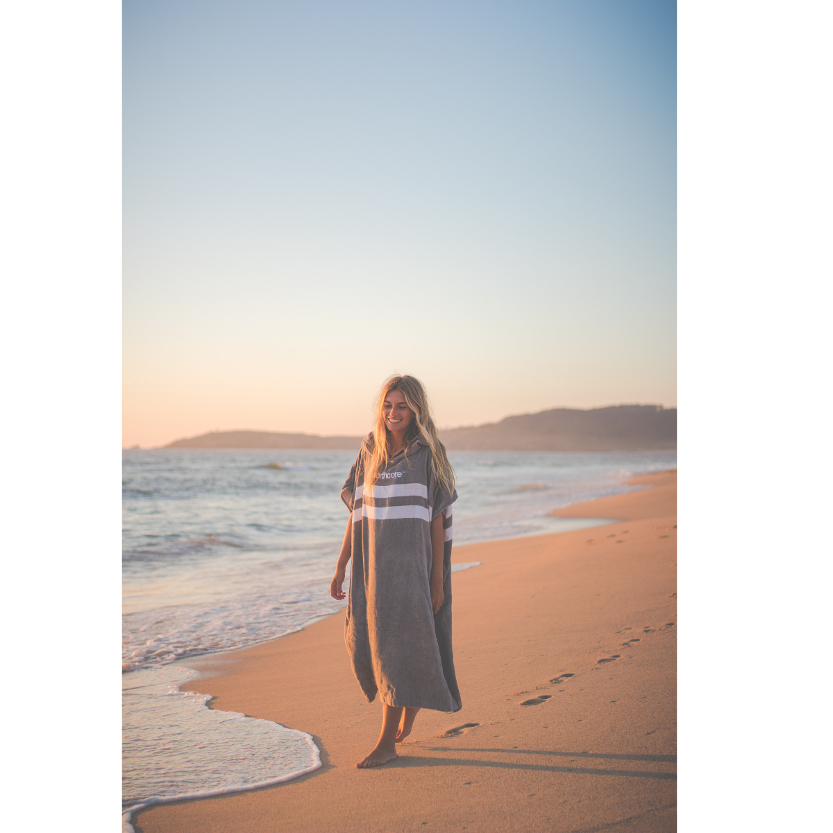 Northcore Beach Basha Striped Changing Robe Grey