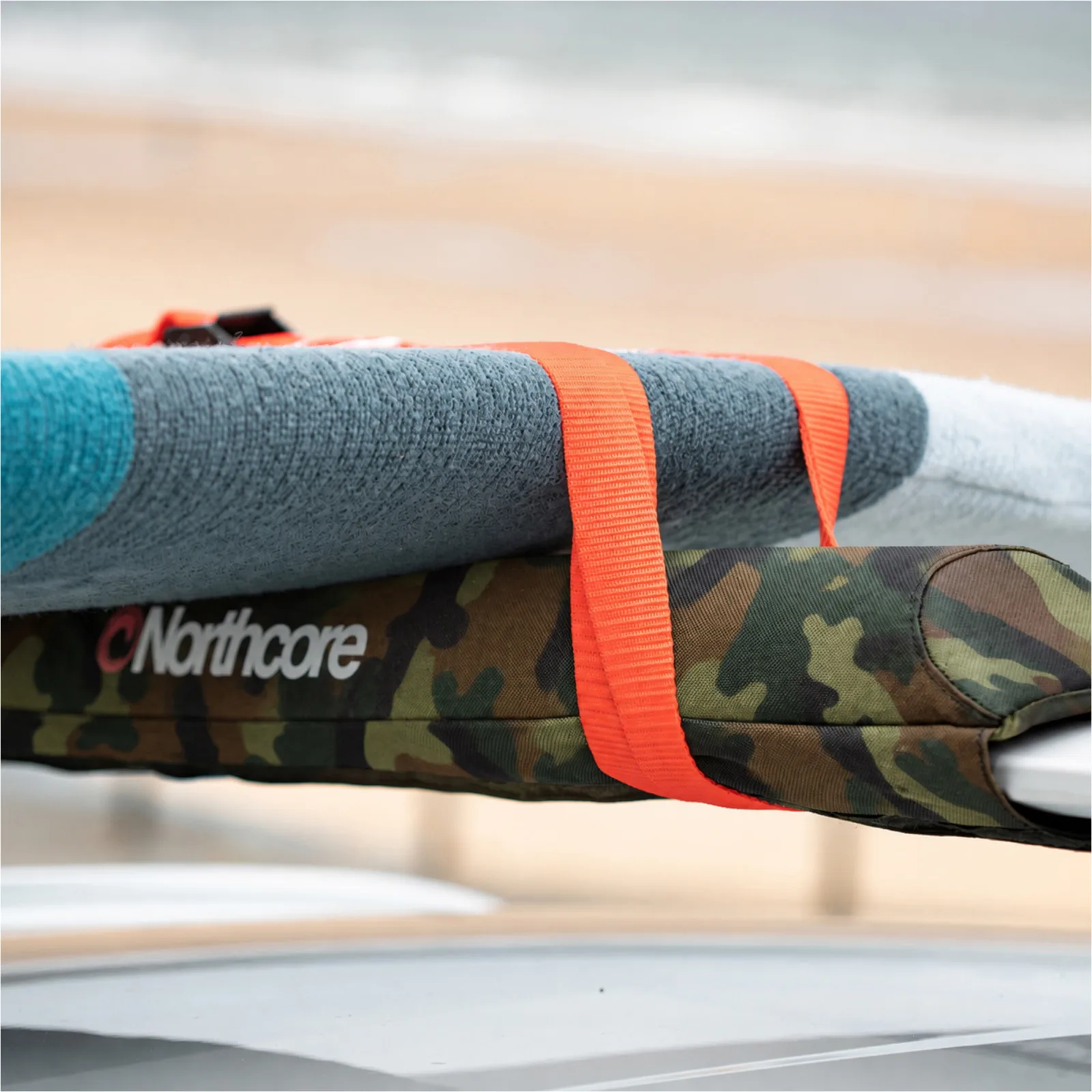 2026 Northcore Aero Roof Rack Pads 48cm NOCO21CB - Camo