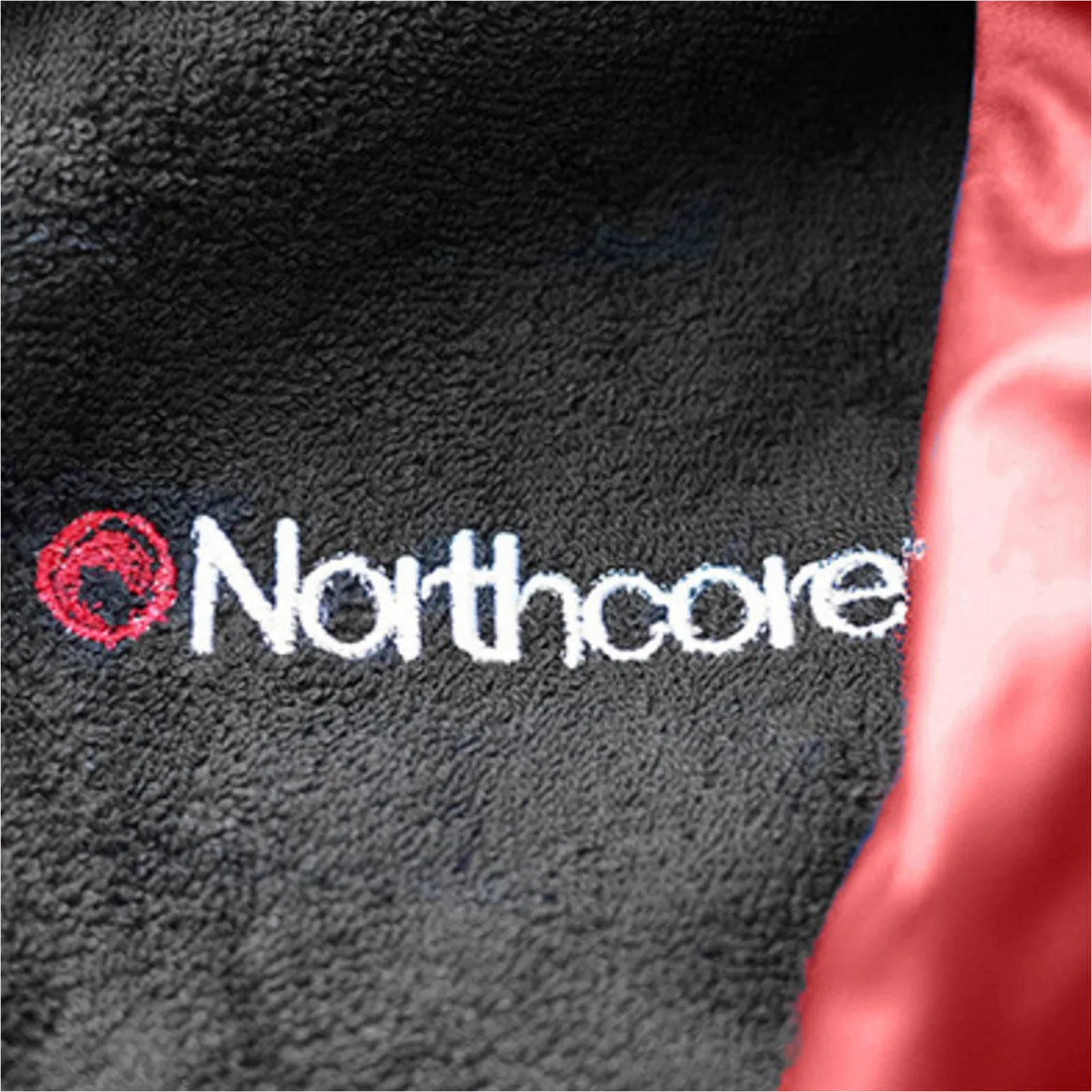 2026 Northcore Beach Basha Pro 4 Season Change Robe NOCO24J - Red