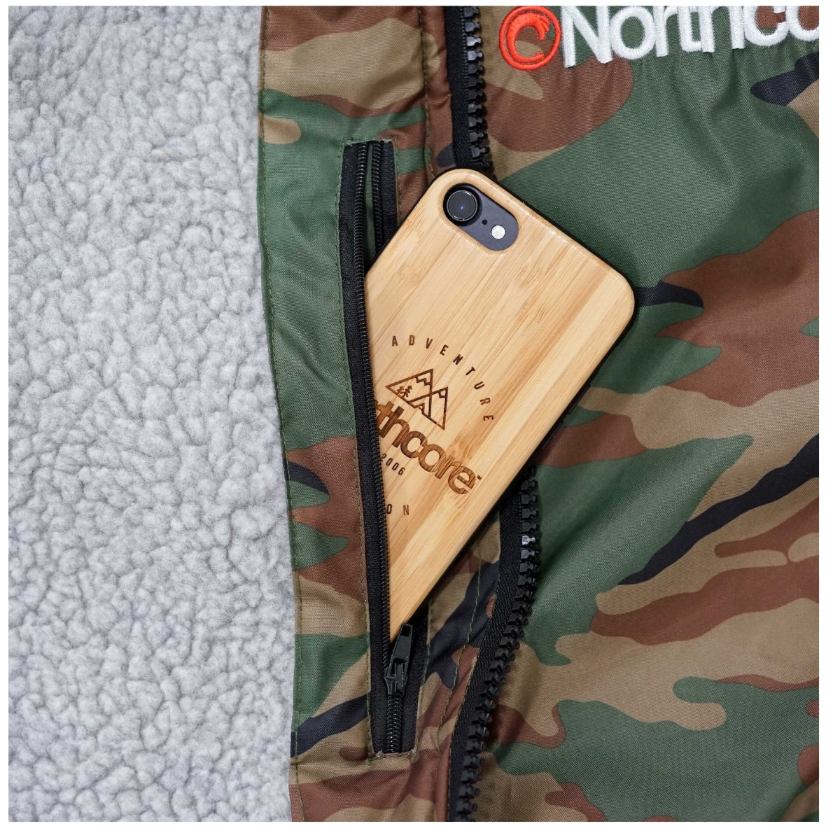 Beach Basha Sport Changing Robe - Camo